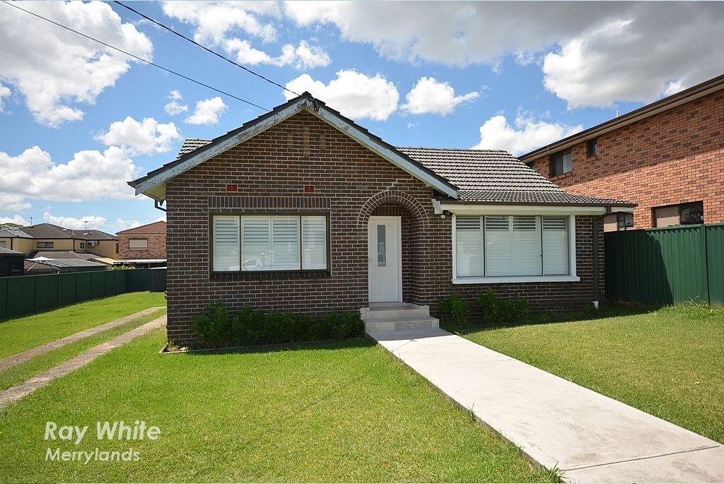 11 Clarence St, Merrylands, NSW 2160