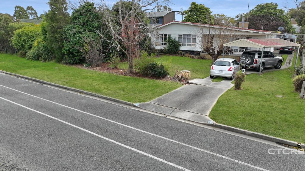 24 DREVERMANN ST, BAIRNSDALE, VIC 3875