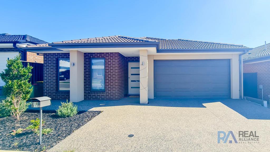 10 Faraya Rd, Pakenham, VIC 3810