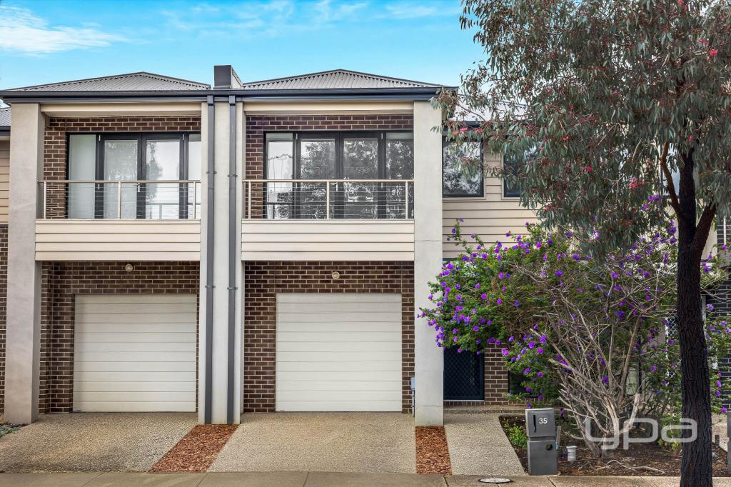 35 Chessington Dr, Williams Landing, VIC 3027