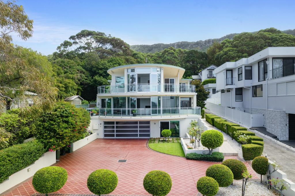 2a Lawrence Hargrave Dr, Austinmer, NSW 2515