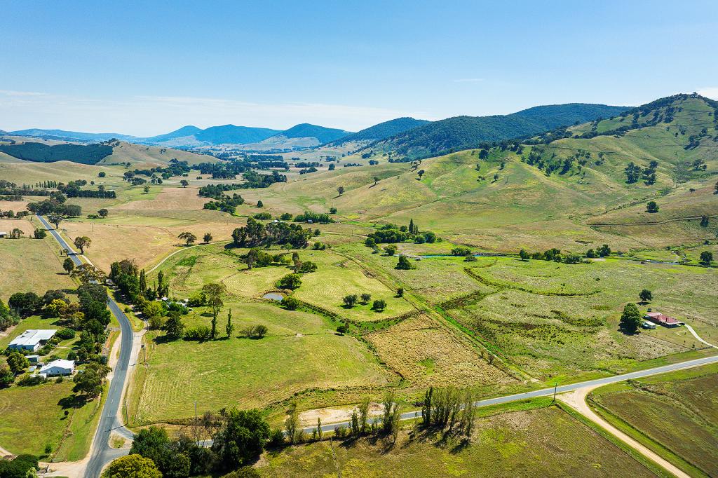 Lot C/A 2/Sect. 8 Left Hand Rd, Tallangatta Valley, VIC 3701