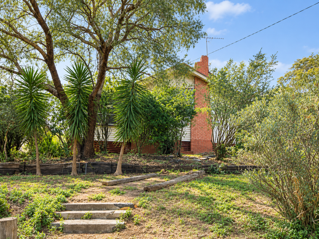 110 Eaglehawk Rd, Ironbark, VIC 3550