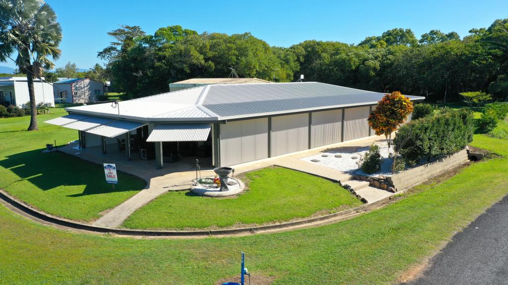 15 -17 Taylor St, Tully Heads, QLD 4854