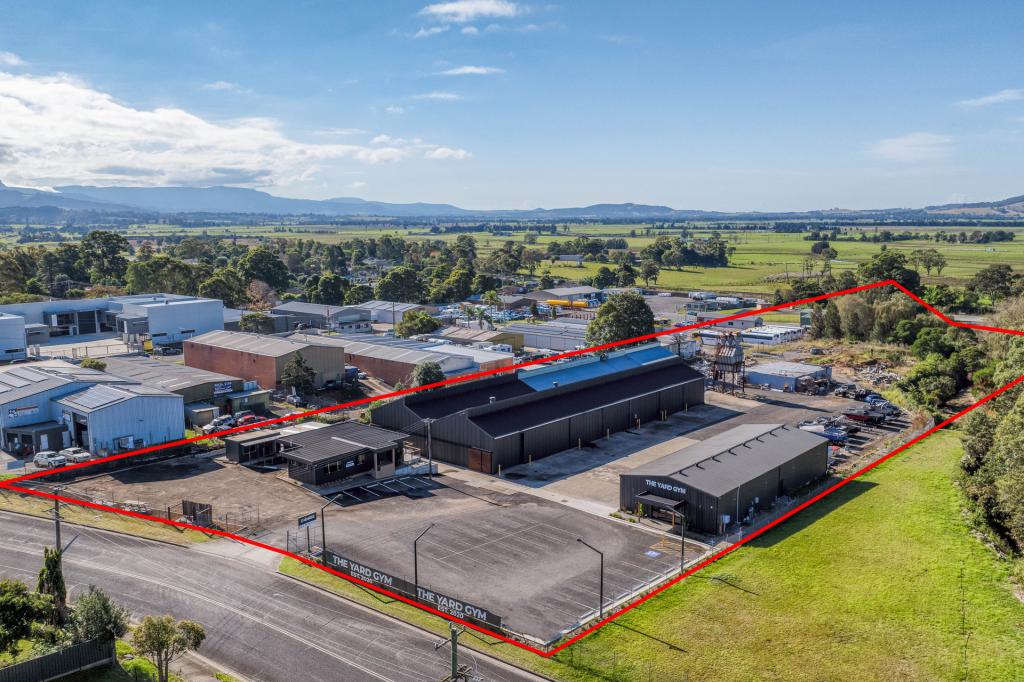 70 Meroo Rd, Bomaderry, NSW 2541