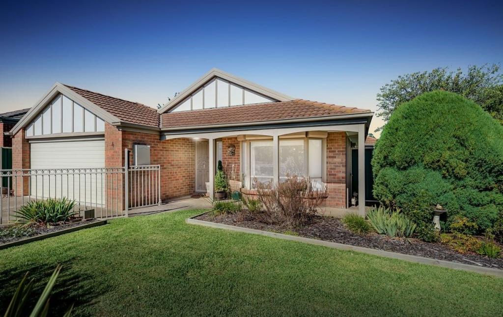 4 Creekview Way, Wyndham Vale, VIC 3024