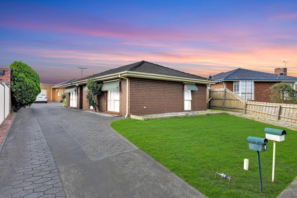 1/15 Jarrot Ct, Meadow Heights, VIC 3048