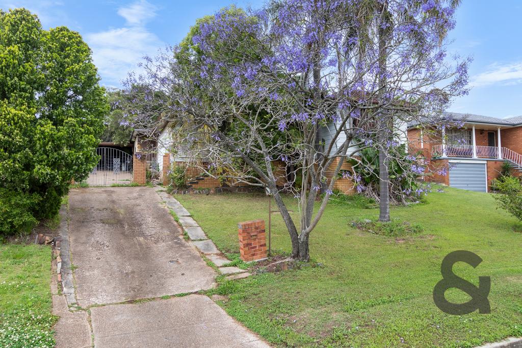 38 Buffier Cres, Rutherford, NSW 2320