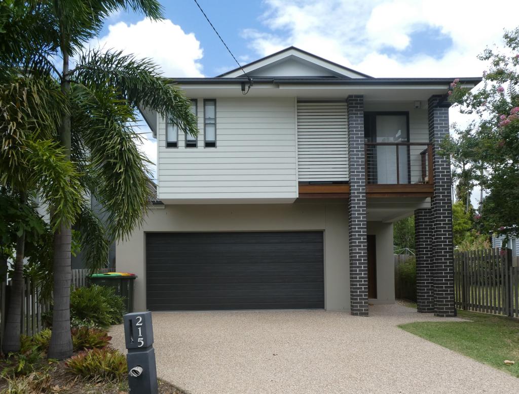 215 Long St E, Graceville, QLD 4075