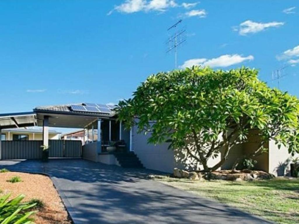 10 Inverness Rd, South Penrith, NSW 2750