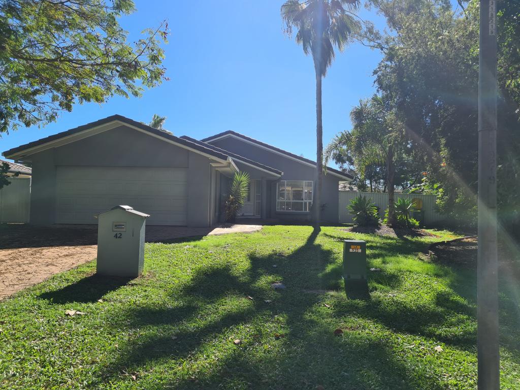 42 Camberwell Cct, Robina, QLD 4226