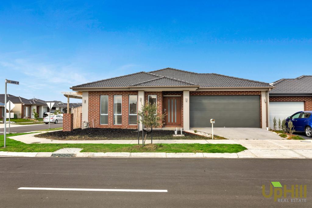 53 Fairweather Pde, Officer, VIC 3809
