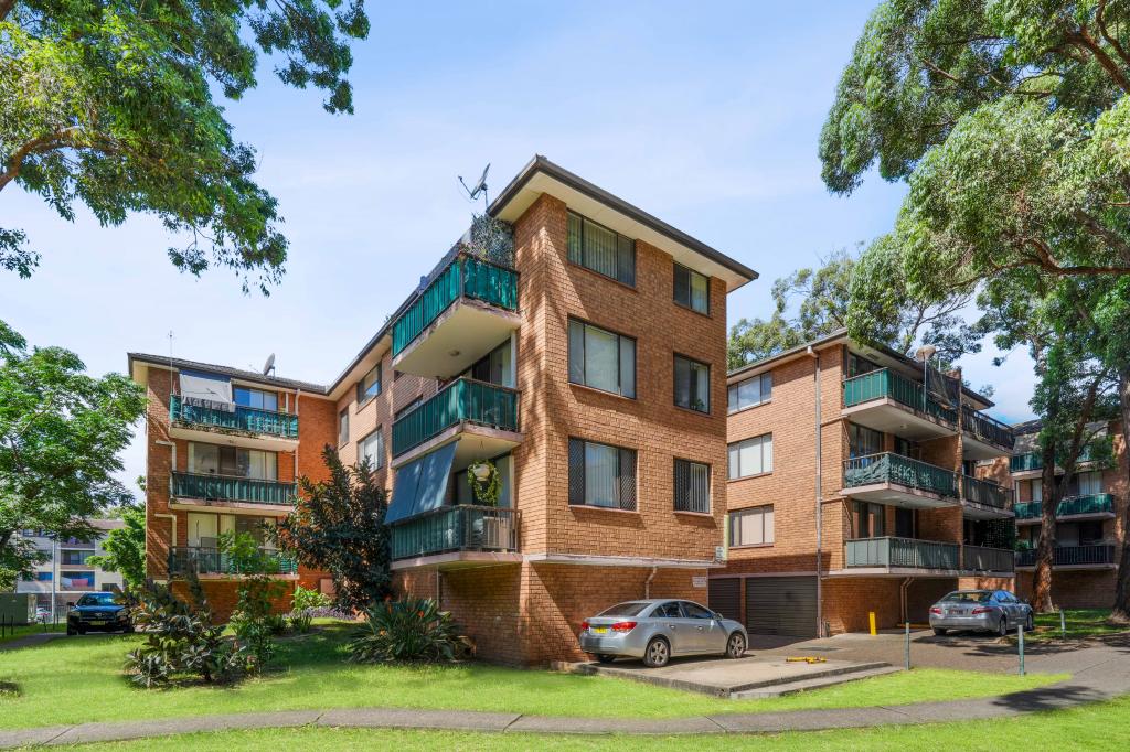 51/132 MOORE ST, LIVERPOOL, NSW 2170