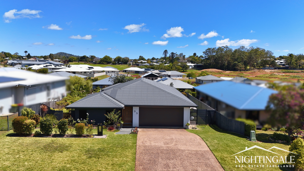 35 WENSLEY AVE, YUNGABURRA, QLD 4884