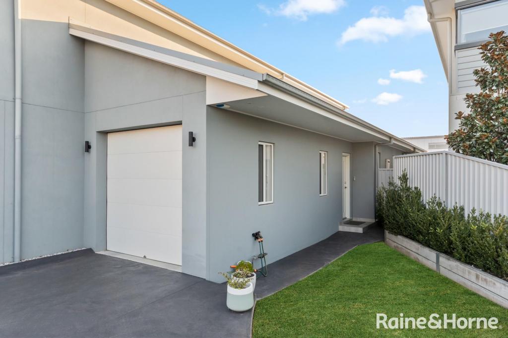 13a Rocco Pl, Green Valley, NSW 2168