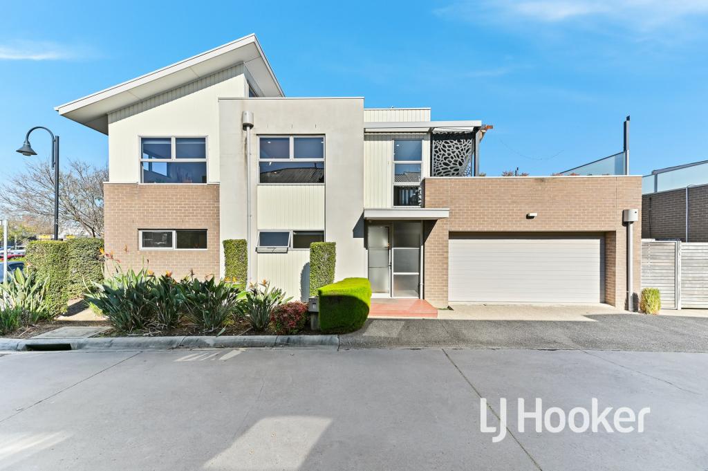 7 Sunline Tce, Pakenham, VIC 3810