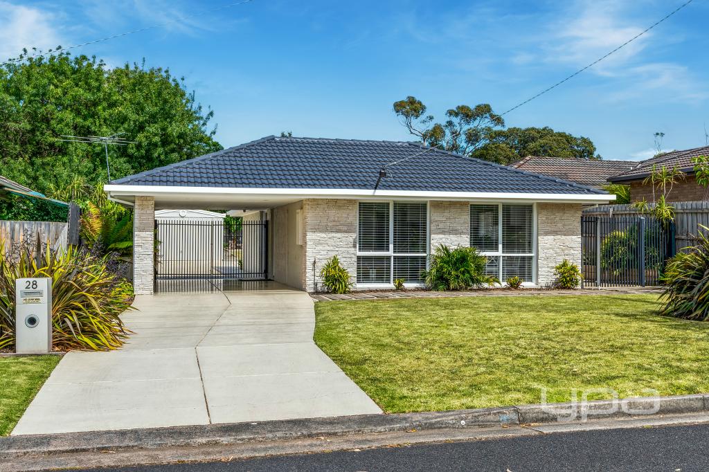 28 Overlea Ave, Rosebud, VIC 3939