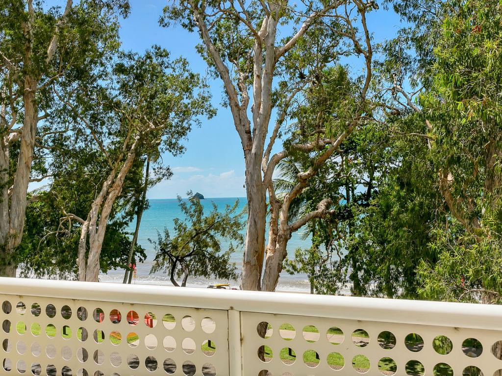 21/131-133 Williams Esp, Palm Cove, QLD 4879