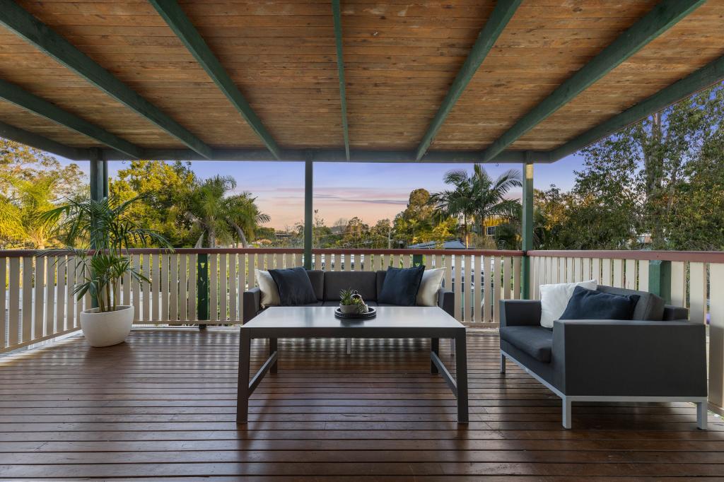 11 Allara Cres, Ferny Hills, QLD 4055