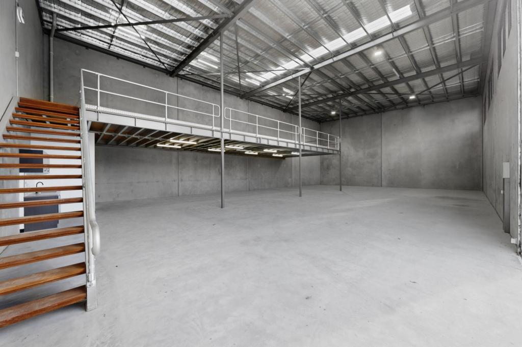 1/183 Hume Dr, Bundamba, QLD 4304
