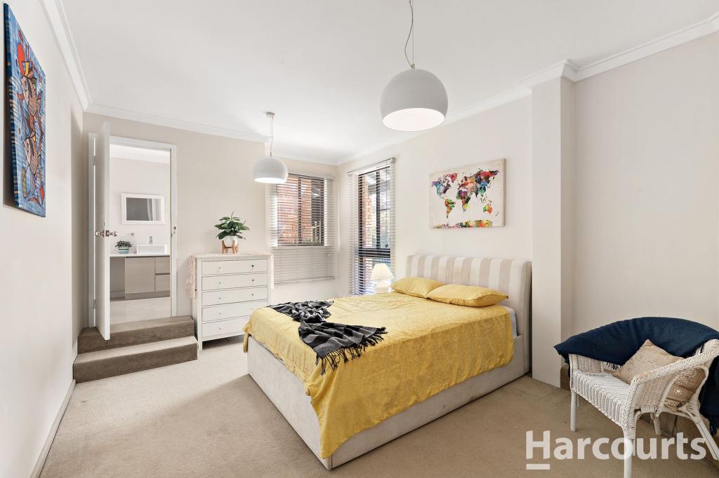 Room 5 67 Glencoe Pde, Halls Head, WA 6210