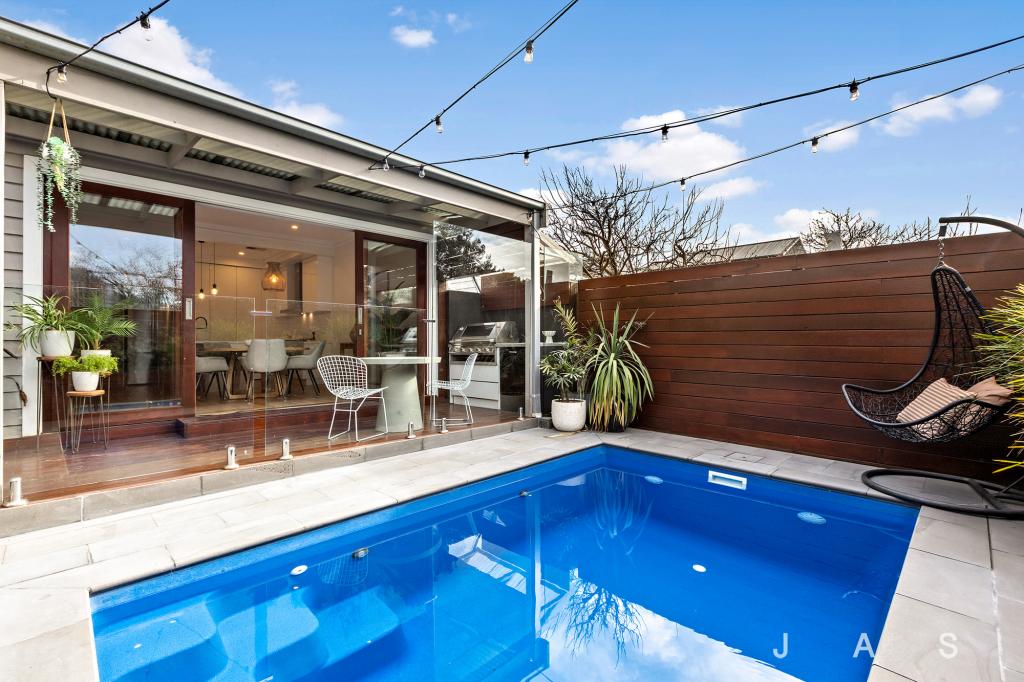143 Empress Ave, Kingsville, VIC 3012