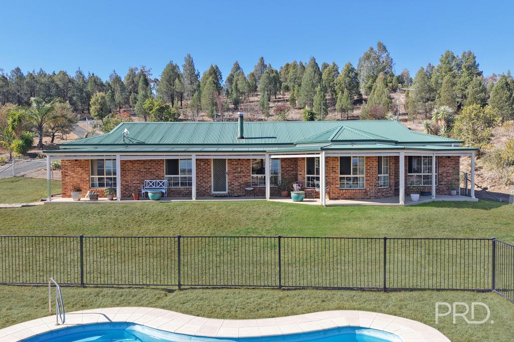 59 Ray Carter Dr, Quirindi, NSW 2343