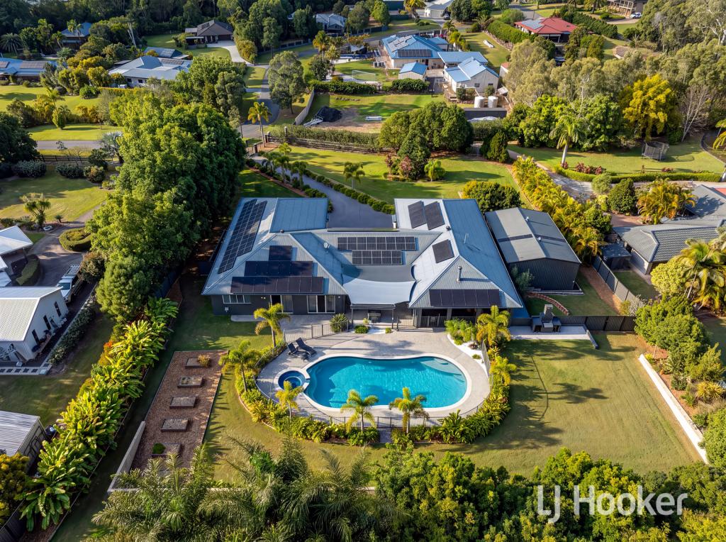 21 Howard Hughes Ct, Maudsland, QLD 4210