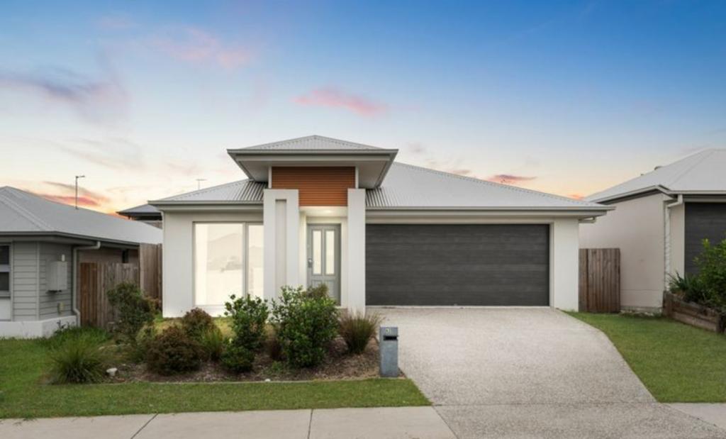 42 Classical Cct, Ripley, QLD 4306