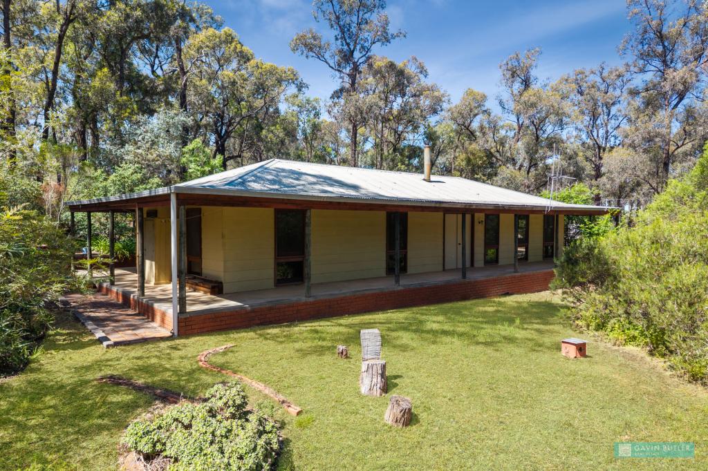 22 HILL ST, EAGLEHAWK, VIC 3556