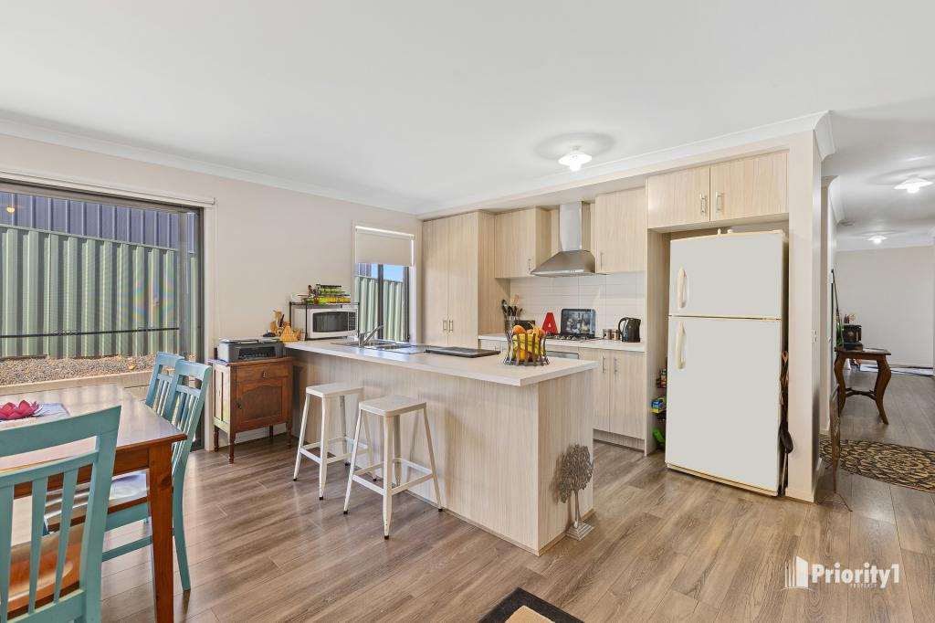 1/10a Pine St, Eaglehawk, VIC 3556