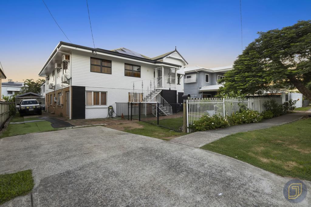 49 Norman St, Wooloowin, QLD 4030