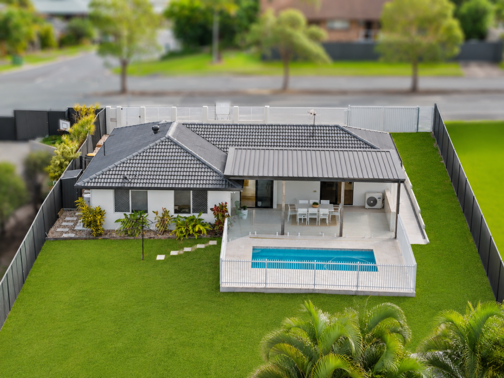 11 Ridgevale Dr, Helensvale, QLD 4212