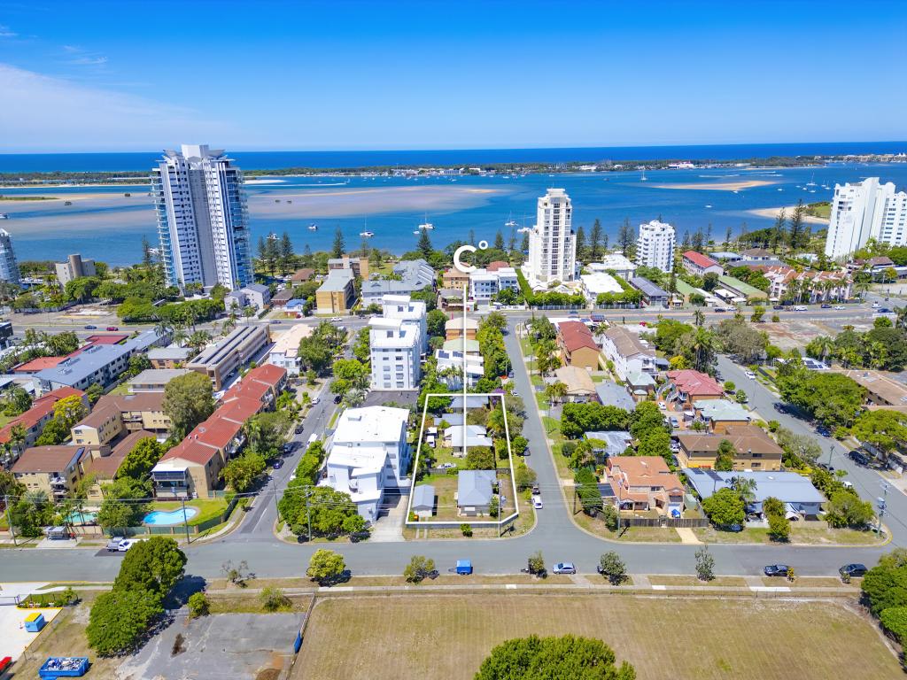 9, 11 & 13 Phillip St, Labrador, QLD 4215