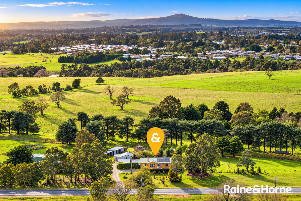 5570 Geelong-Ballan Rd, Ballan, VIC 3342