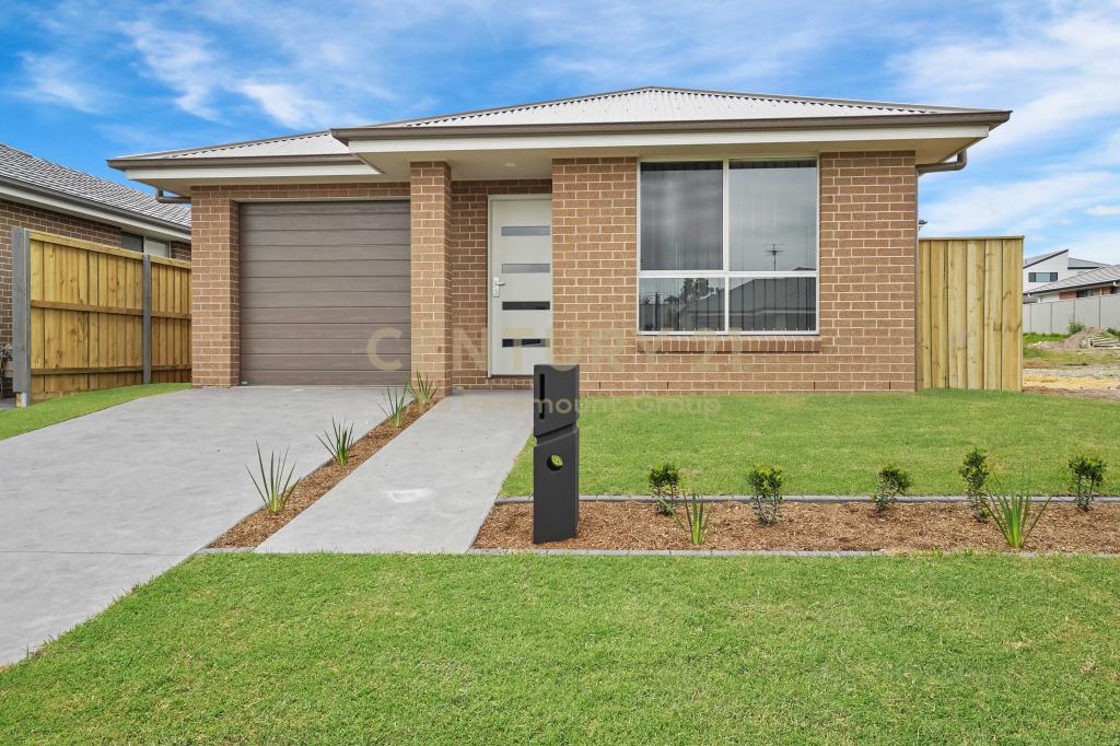 70 Barrett St, Gregory Hills, NSW 2557