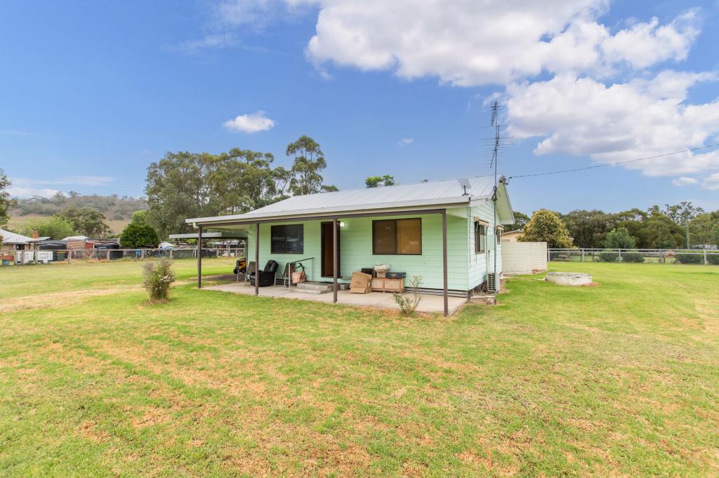 8 Abbott St, Wingen, NSW 2337