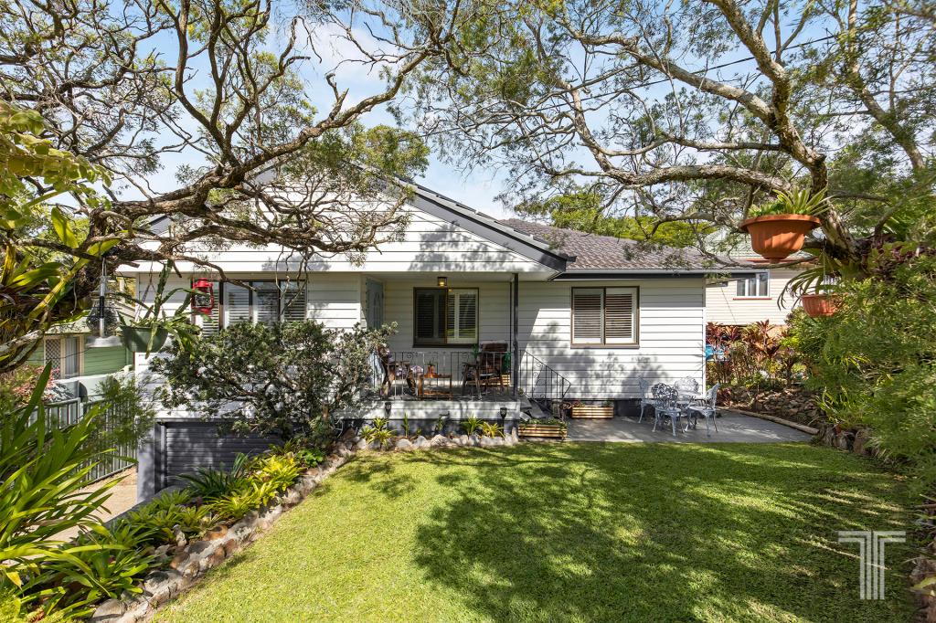 129 The Prom, Camp Hill, QLD 4152
