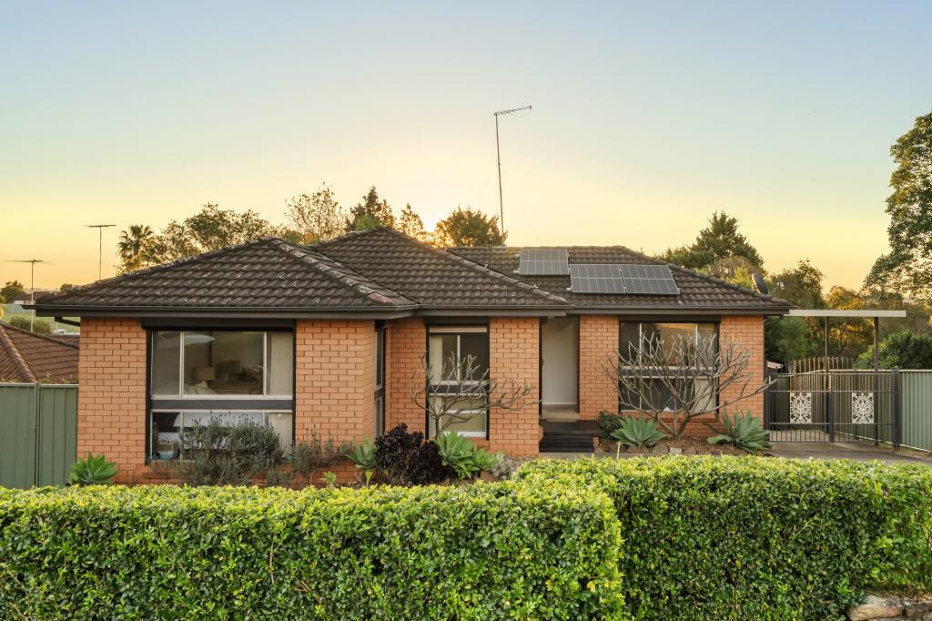 15 Townson Ave, Leumeah, NSW 2560