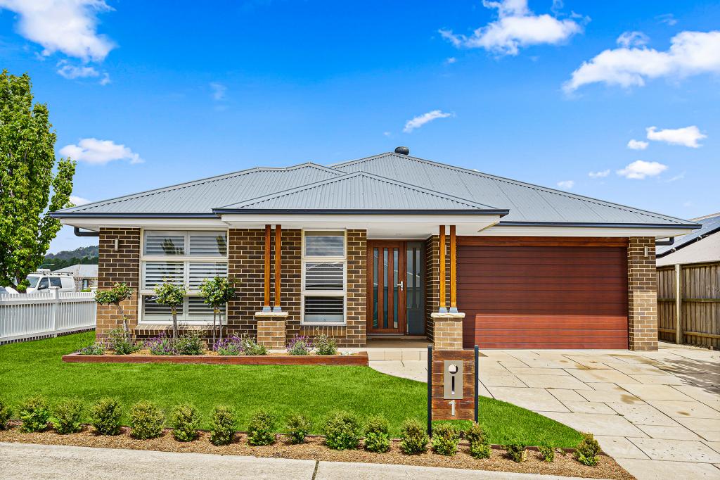 1 Wallis Ave, Renwick, NSW 2575