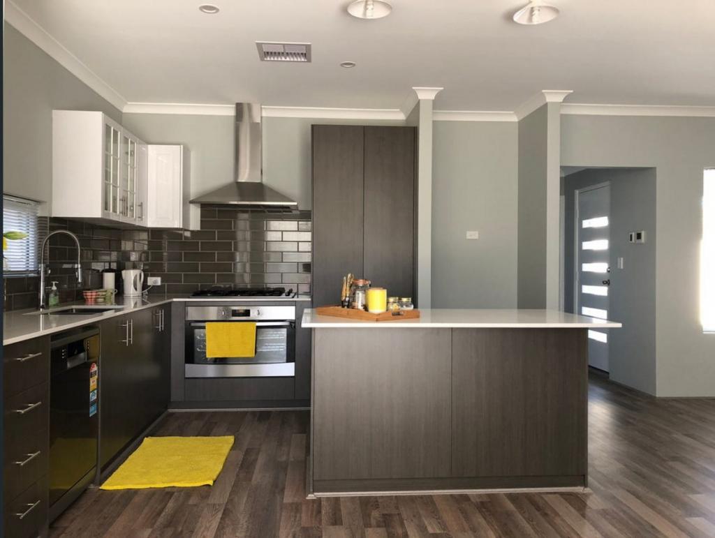 45a Vistula Tce, Kelmscott, WA 6111