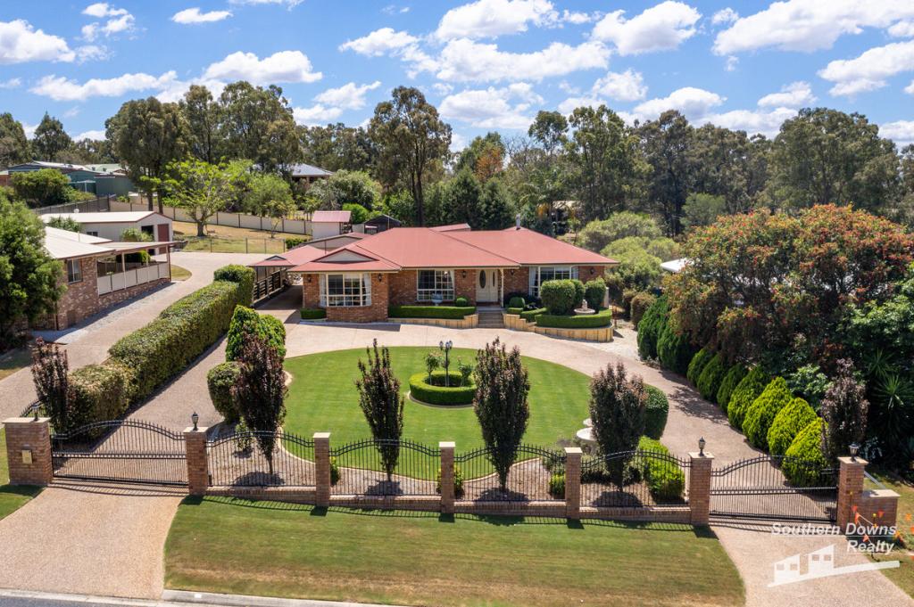 10 Daniel Dr, Warwick, QLD 4370