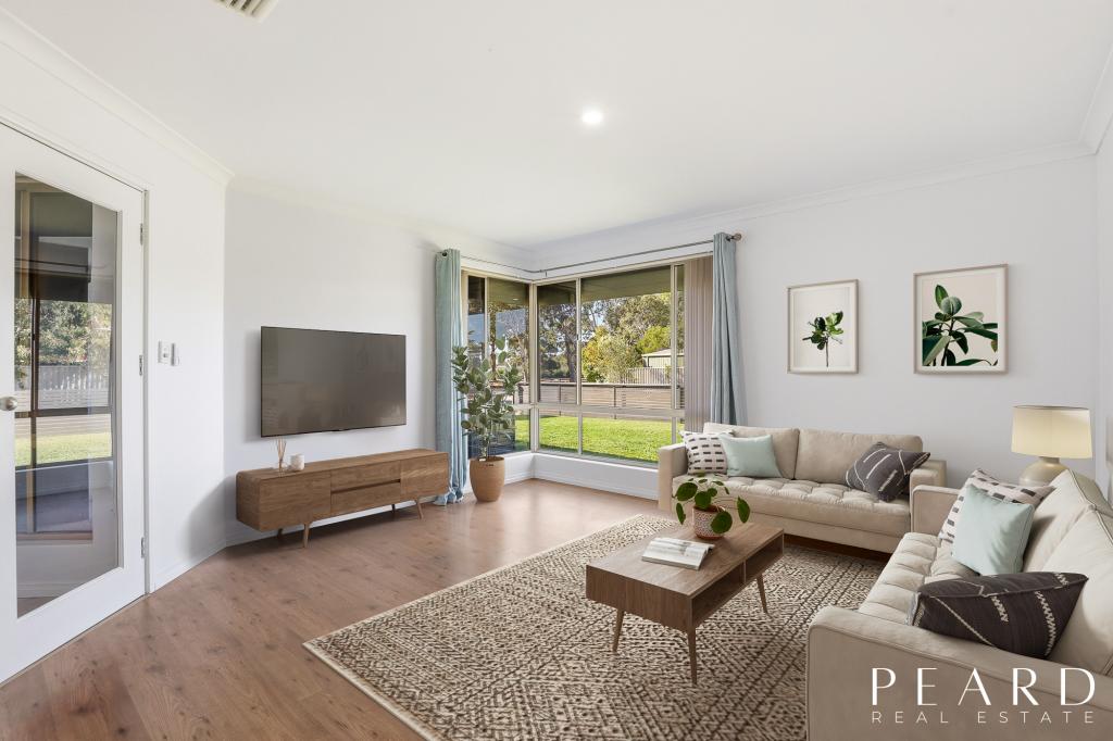 84 Waikiki Rd, Safety Bay, WA 6169