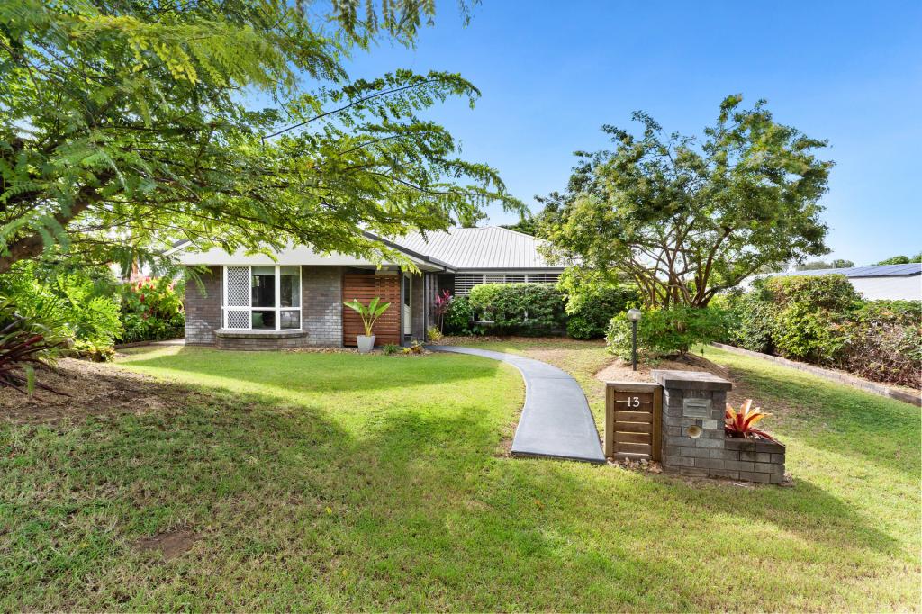 13 Bowen St, The Range, QLD 4700