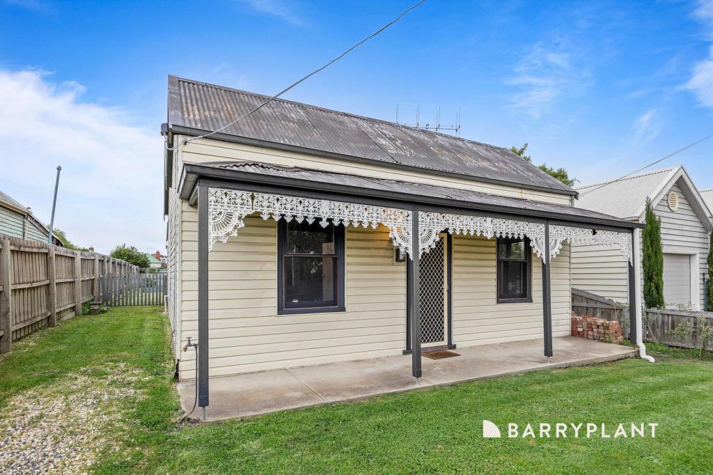 111 Gregory St, Soldiers Hill, VIC 3350