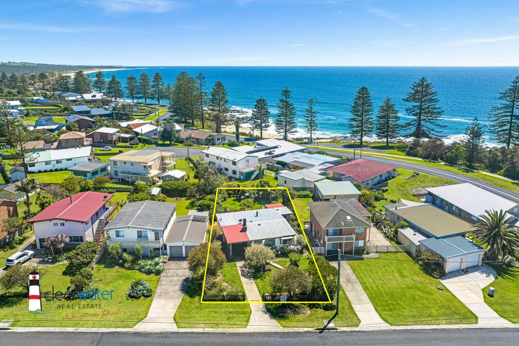 50 Beach St, Tuross Head, NSW 2537