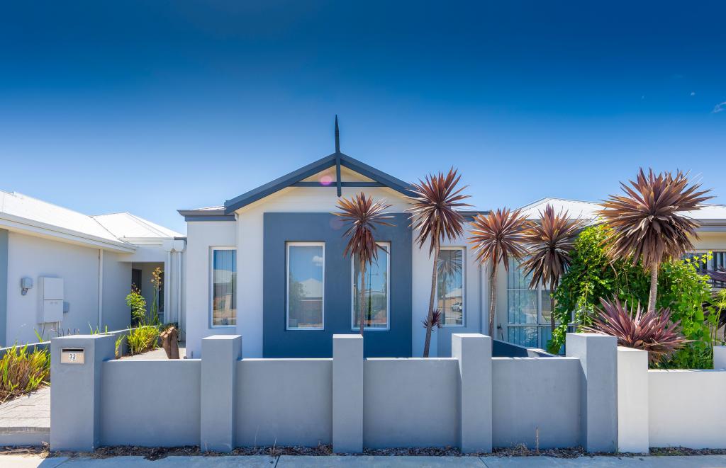 33 Tredegar St, Butler, WA 6036