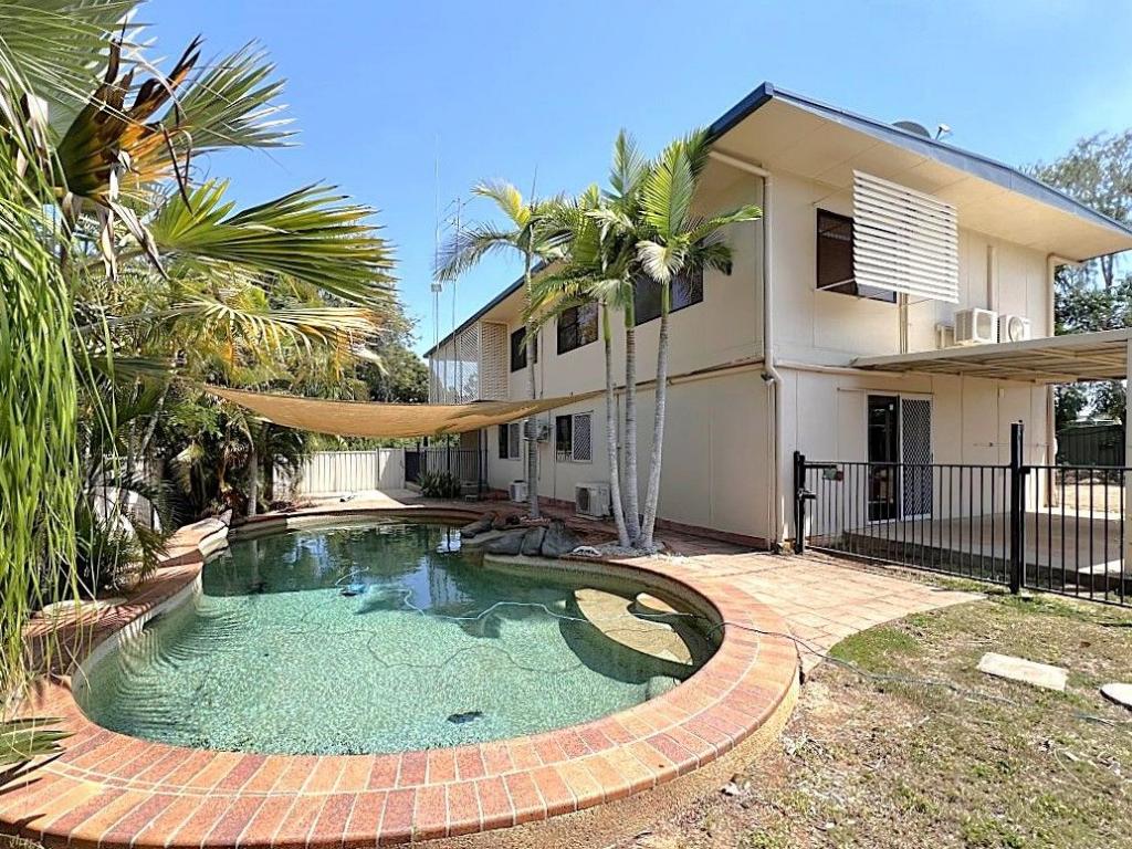 36 Holliman St, Richmond Hill, QLD 4820