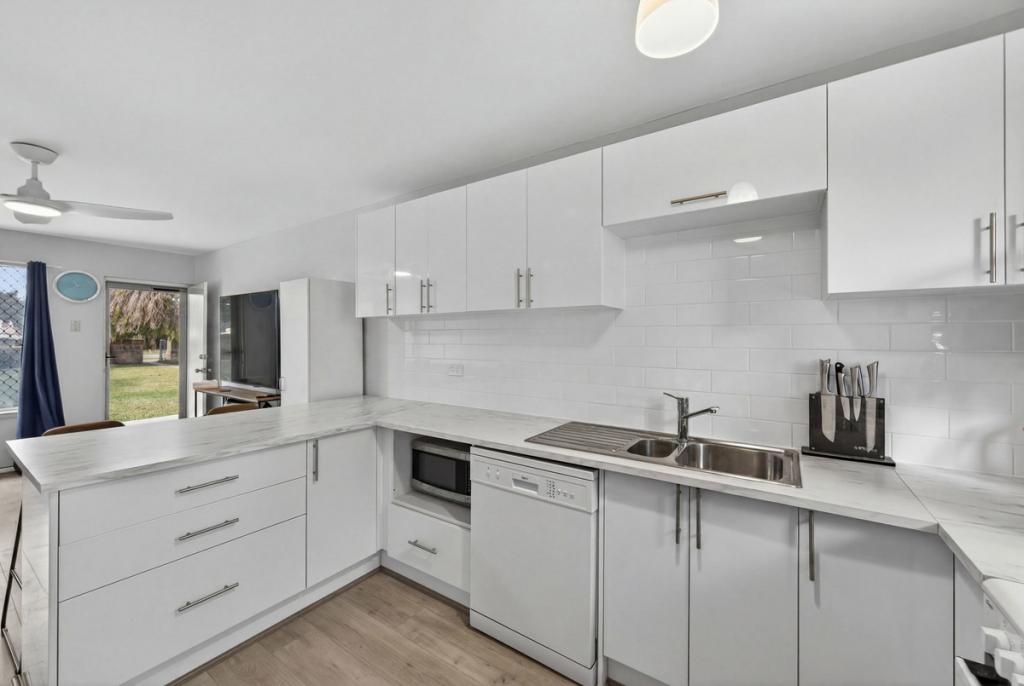 4/171-173 Safety Bay Rd, Shoalwater, WA 6169