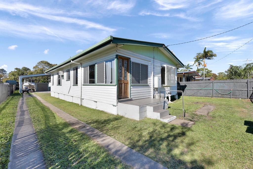 33 Range Rd, Sarina, QLD 4737